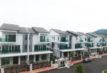 buy aluminium sliding door in vitally